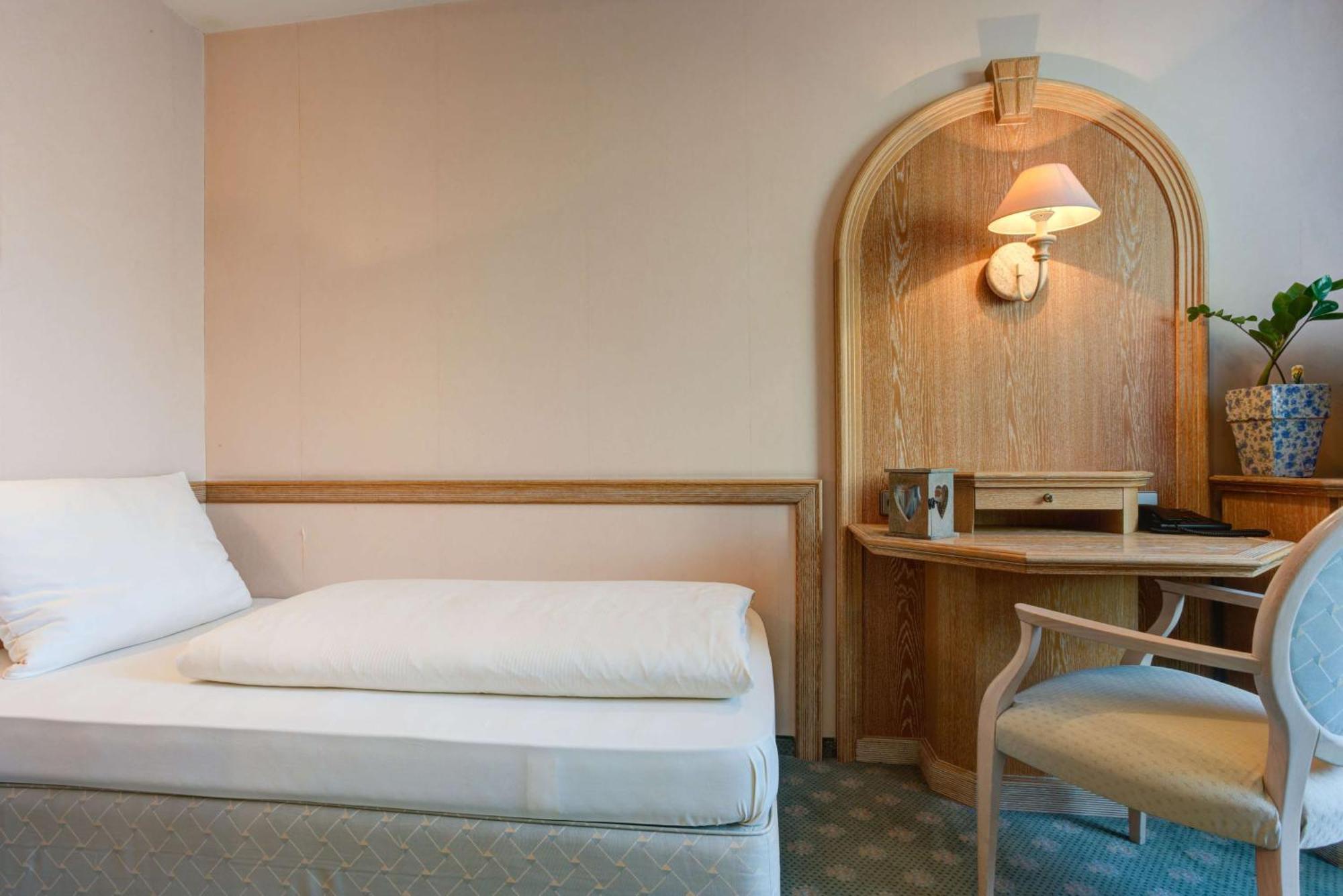 Centro Hotel Stern Ulm City, Trademark Collection By Wyndham Eksteriør billede